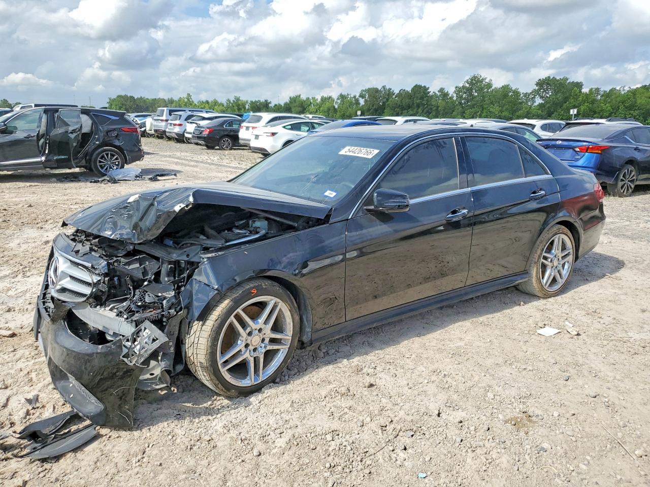 2016 Mercedes-Benz E 350 Sport, VIN WDDHF5KB6GB243782 — Front end