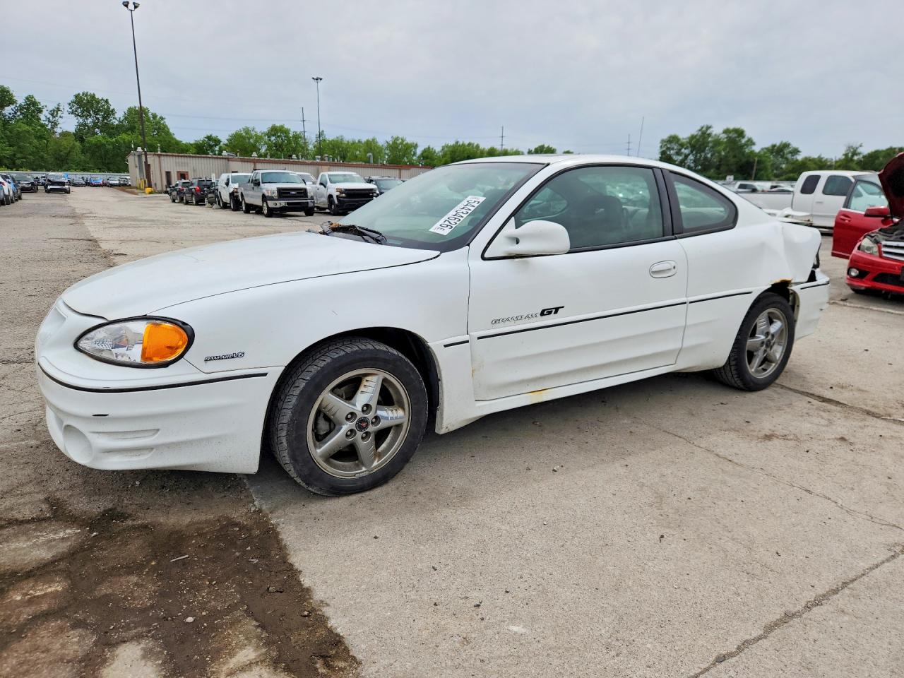 2000 Pontiac Grand Am GT, VIN 1G2NW12E1YM838324 — Rear end
