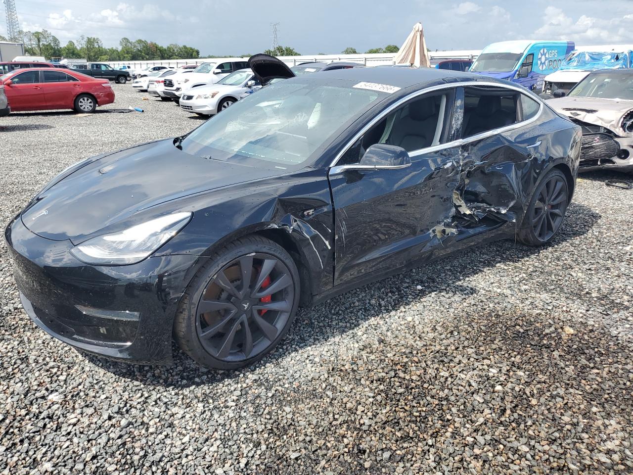 2020 Tesla Model 3 Performance, VIN 5YJ3E1EC0LF796181 — Бок