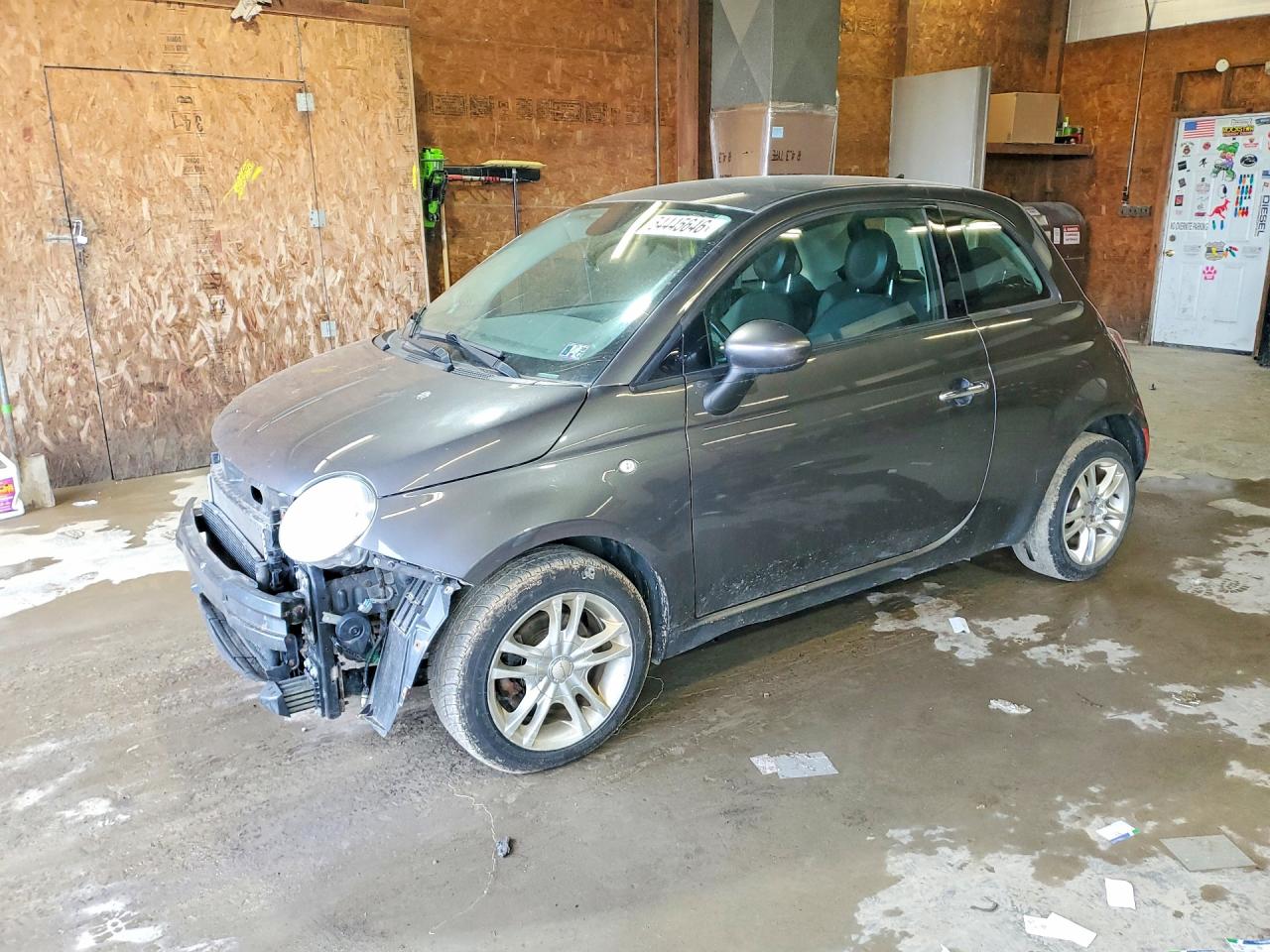 2015 FIAT 500 Pop, VIN 3C3CFFARXFT502199 — Front end