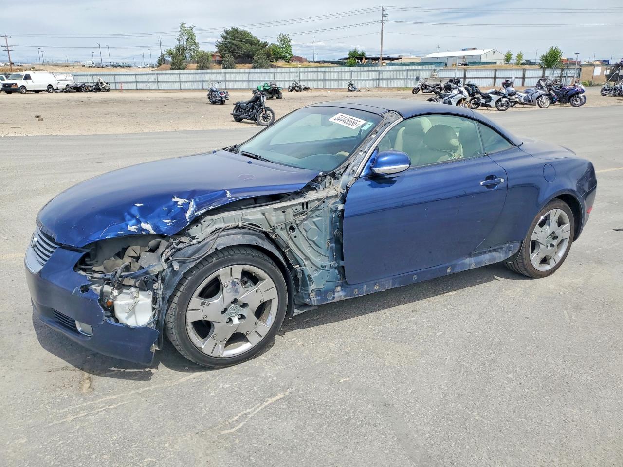 2003 Lexus SC 430, VIN JTHFN48Y930036088 — Front end