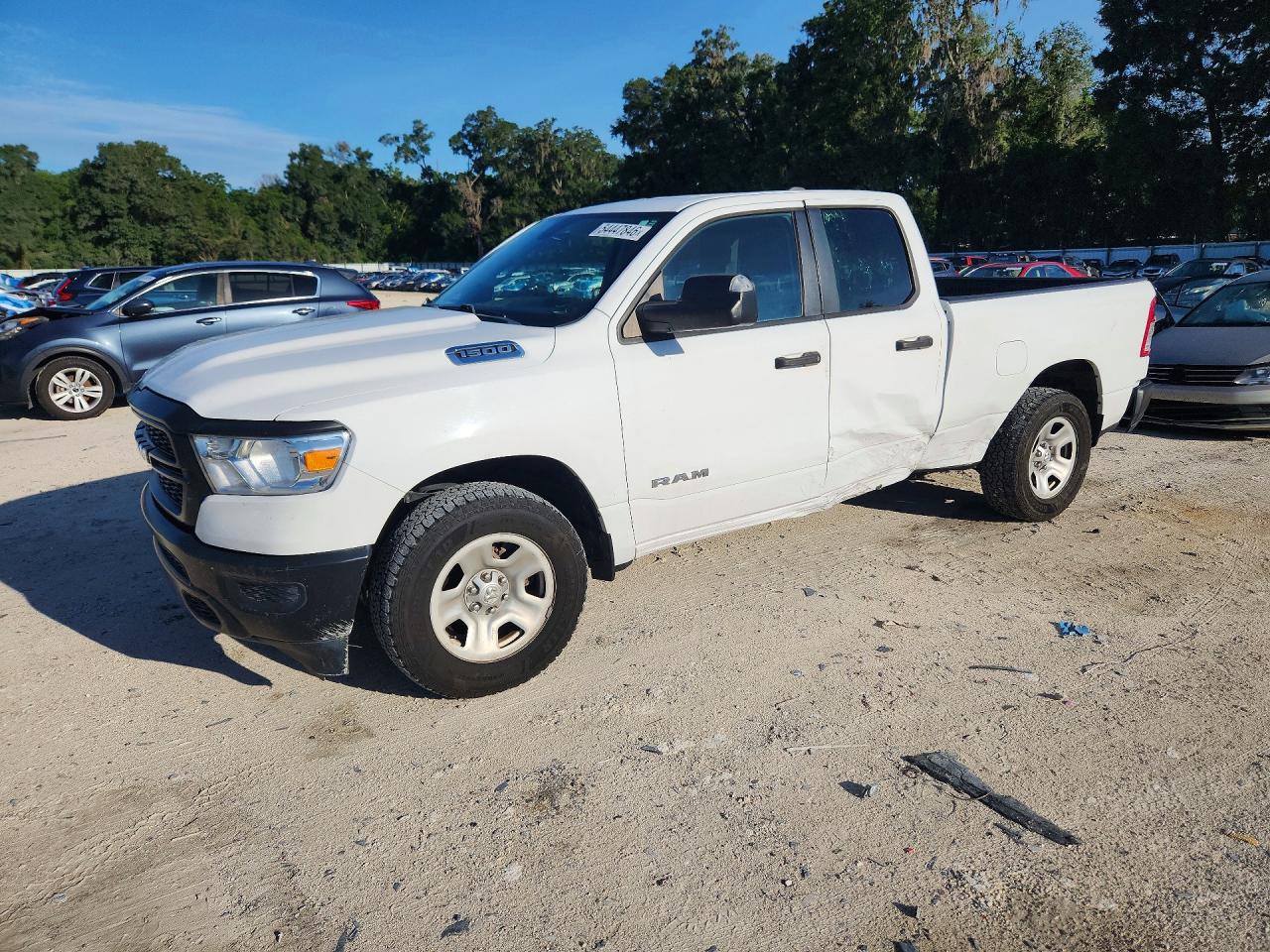 2020 Ram 1500 Tradesman, VIN 1C6SRECGXLN386087 — Side