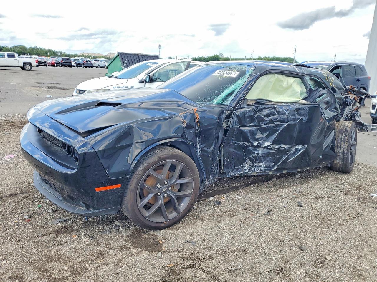 2021 Dodge Challenger SXT, VIN 2C3CDZAG3MH510186 — Опрокидывание