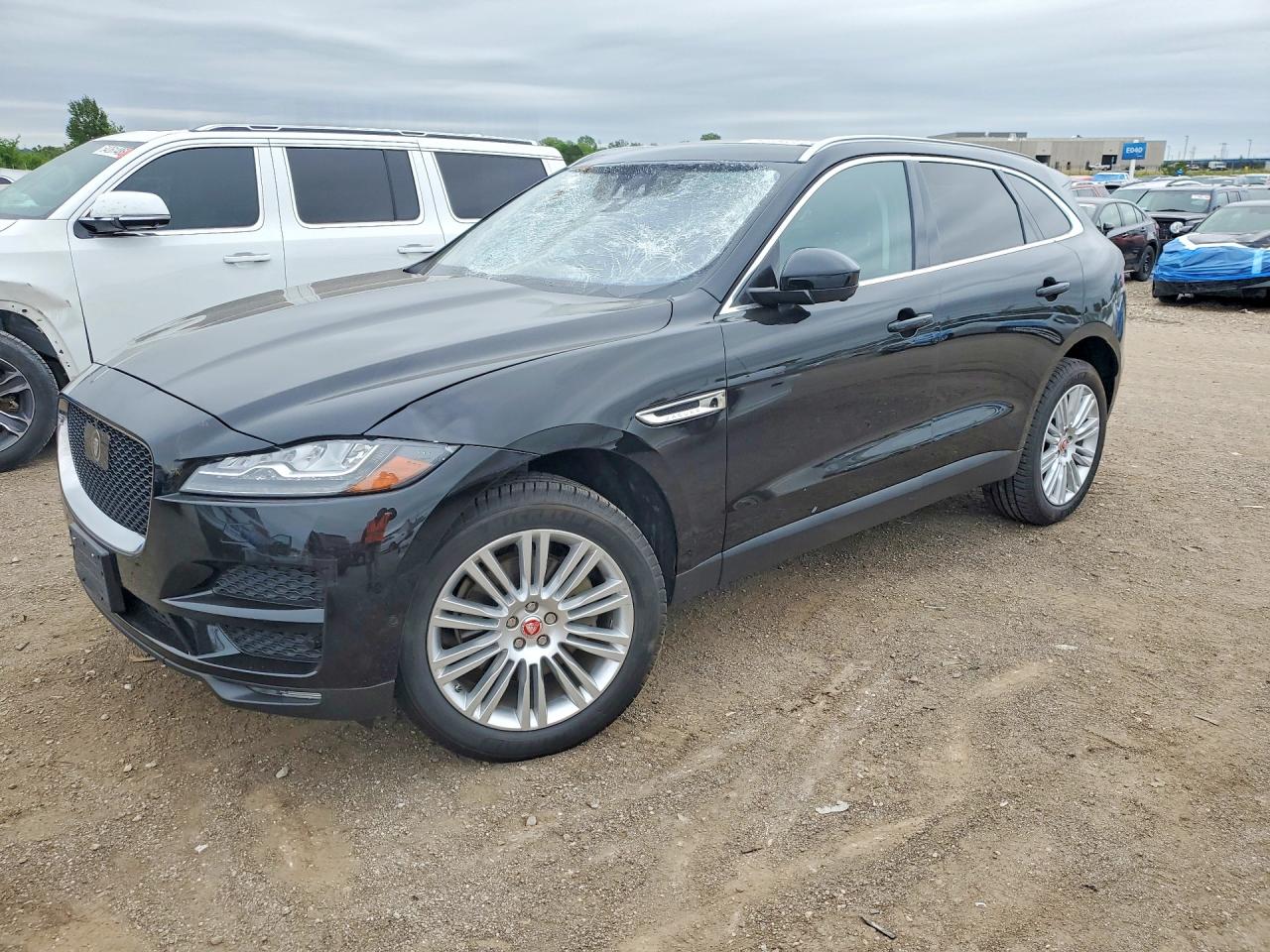 2019 Jaguar F-Pace 30t Portfolio, VIN SADCN2GX0KA357662 — Roof