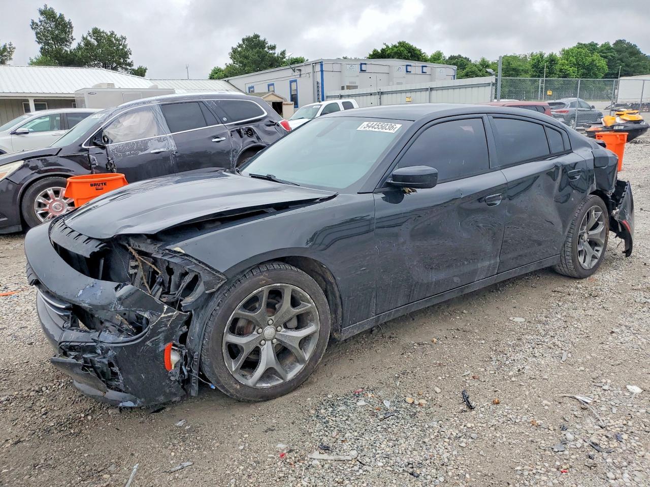 2015 Dodge Charger SE, VIN 2C3CDXBG6FH771060 — Rear end