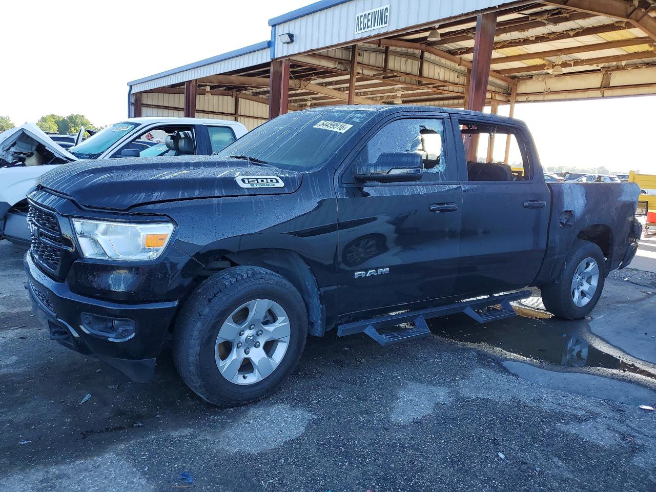 2023 Ram 1500 Big Horn, VIN 1C6RRFFG2PN526350 — Пожар в салоне