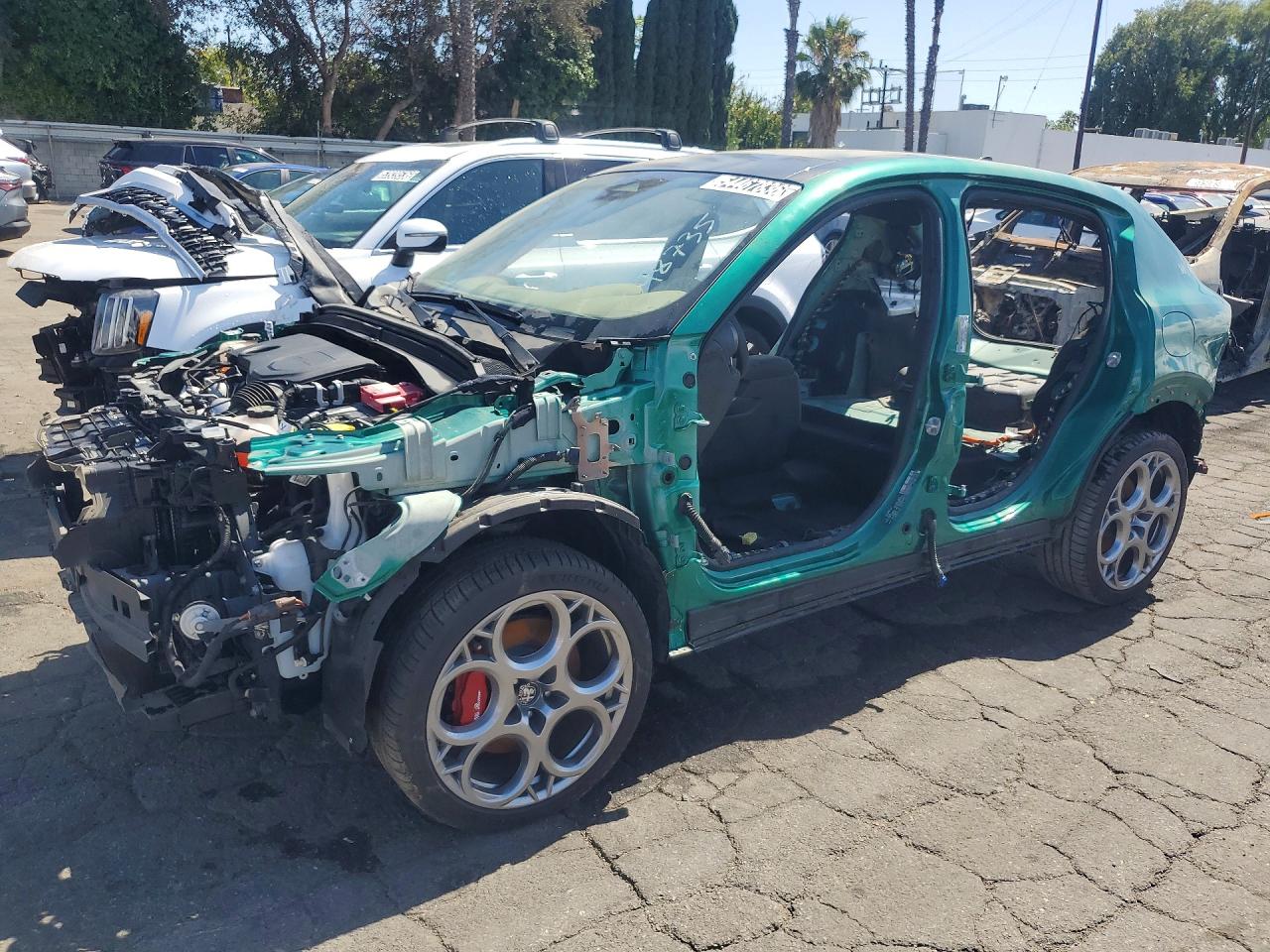 2024 Alfa Romeo Tonale Veloce, VIN ZASPATDW5R3048735 — Stripped