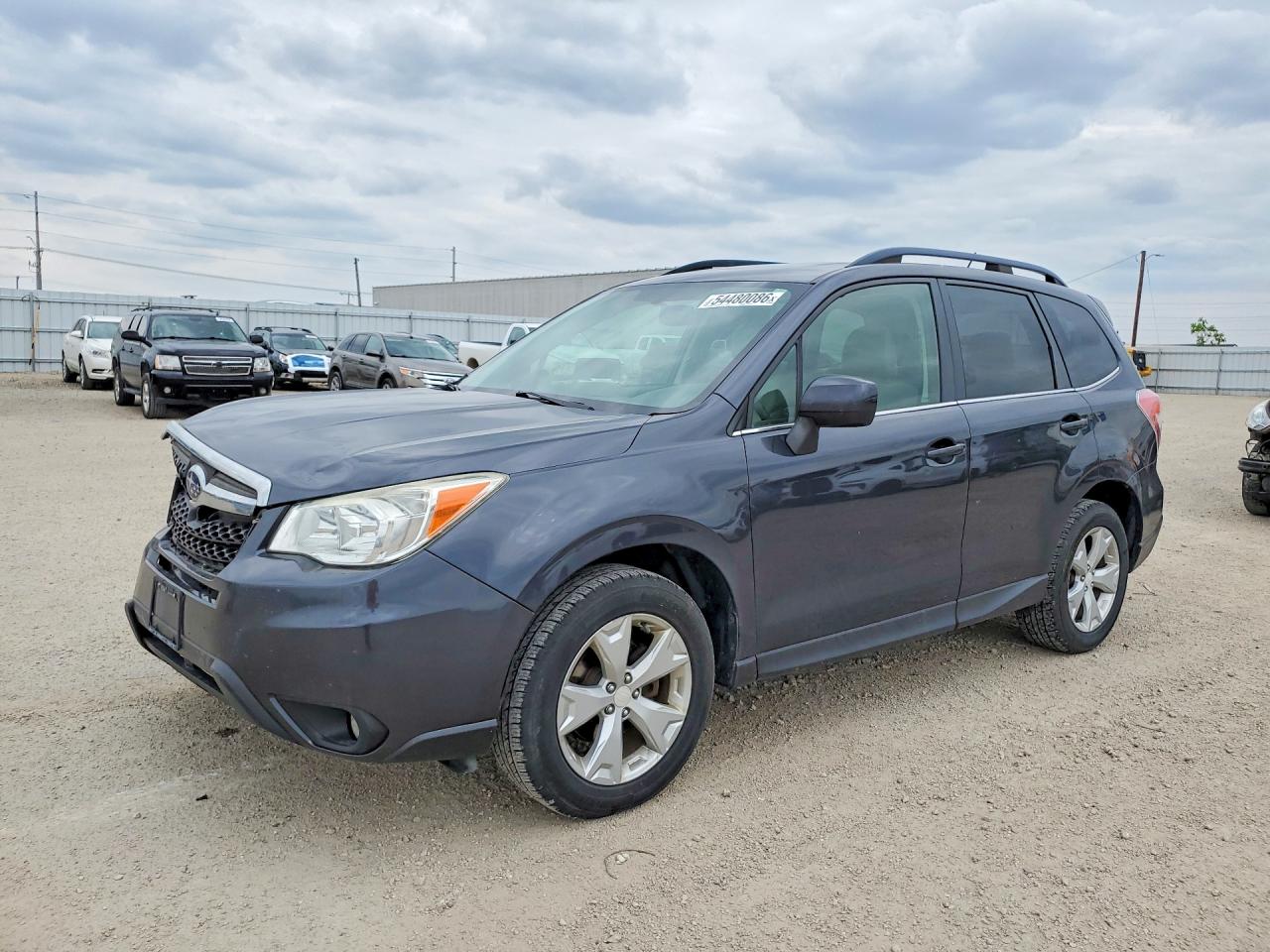 2015 Subaru Forester Limited, VIN JF2SJAHC2FH567249 — Front end