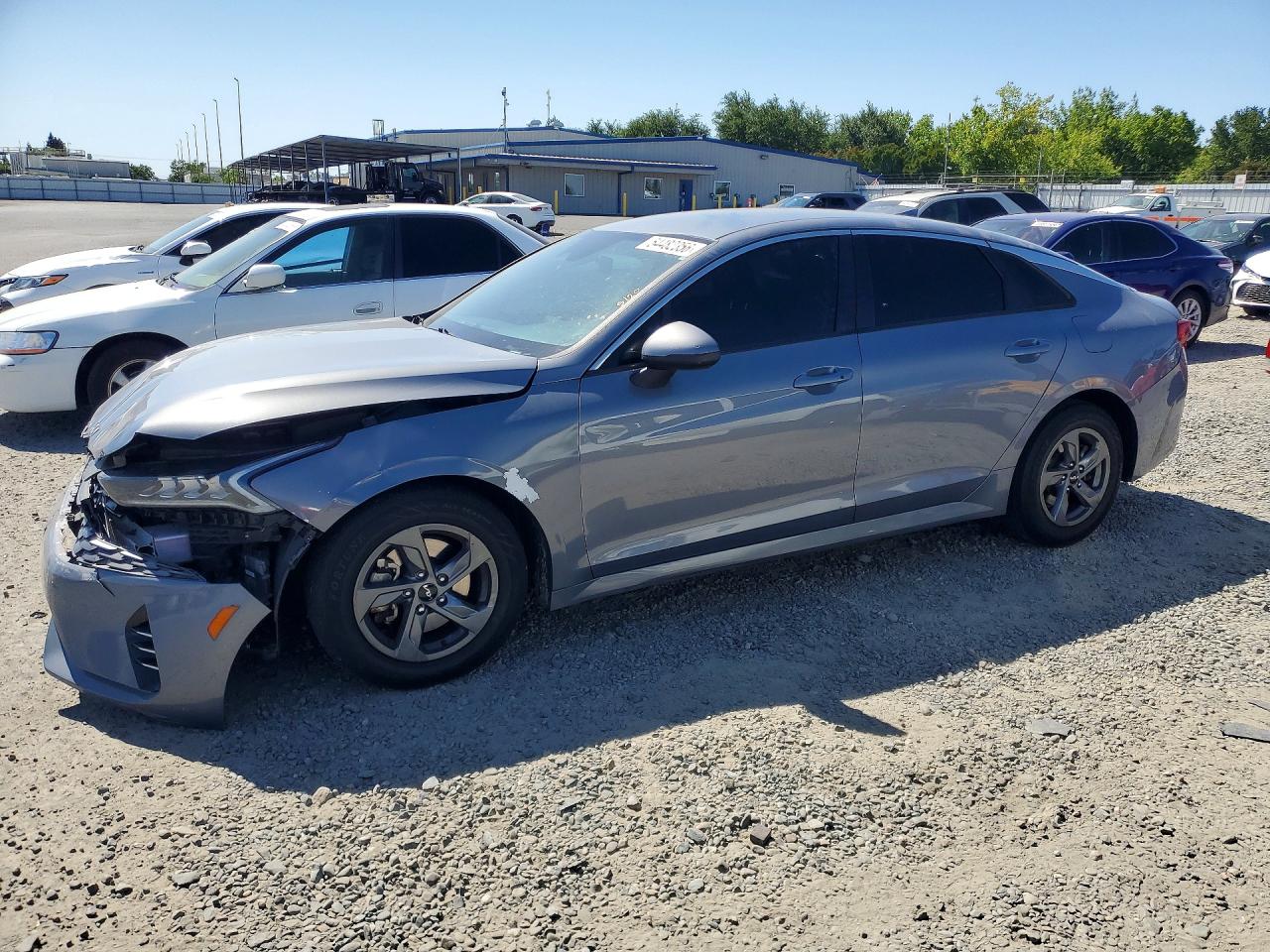 2022 Kia K5 LXS, VIN 5XXG14J26NG136481 — Front end