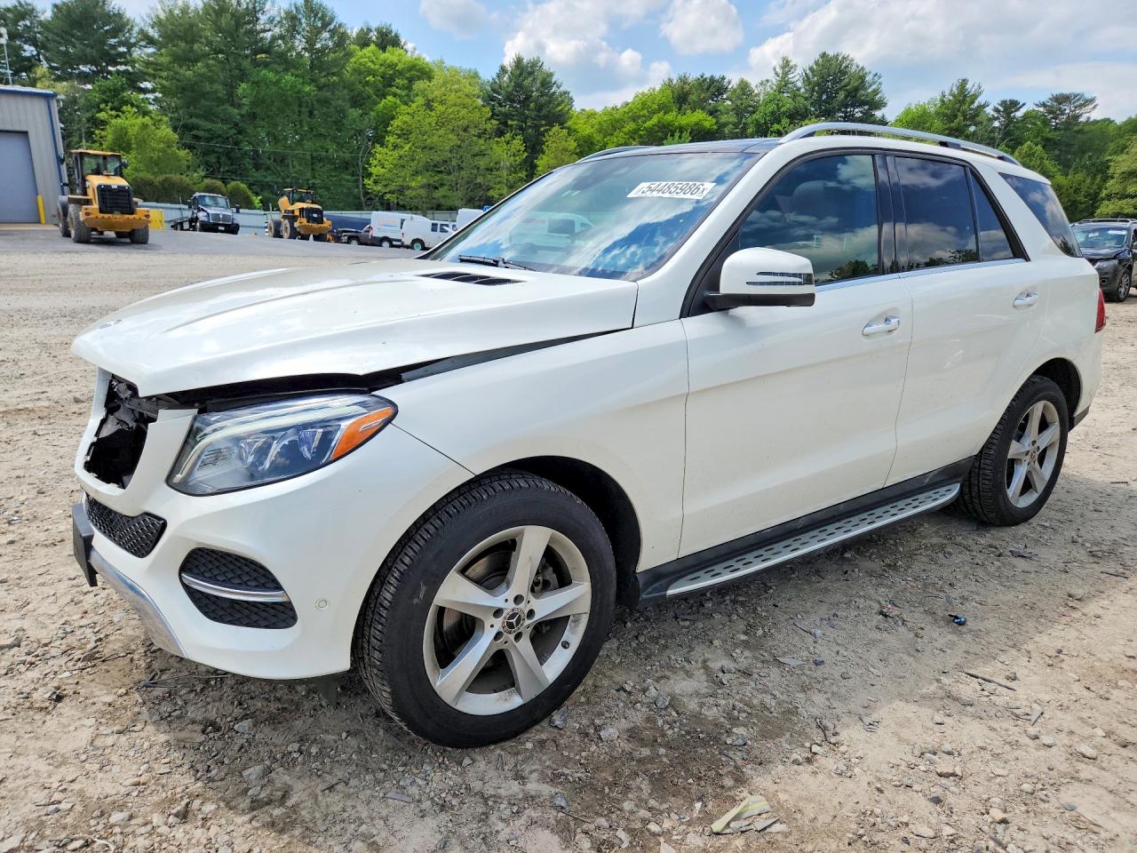 2018 Mercedes-Benz GLE 350, VIN 4JGDA5HB4JB086416 — Front end