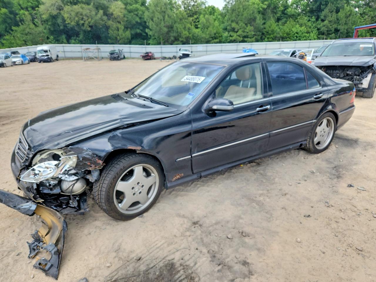 2001 Mercedes-Benz S 320/430/500, VIN WDBNG70J51A214382 — Front end
