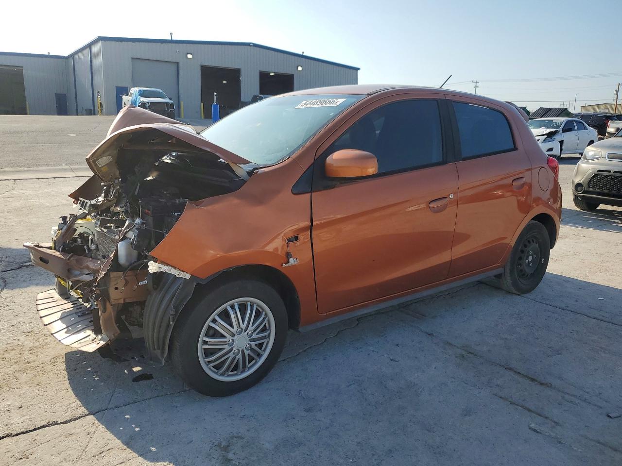 2019 Mitsubishi Mirage ES, VIN ML32A3HJXKH003905 — Front end