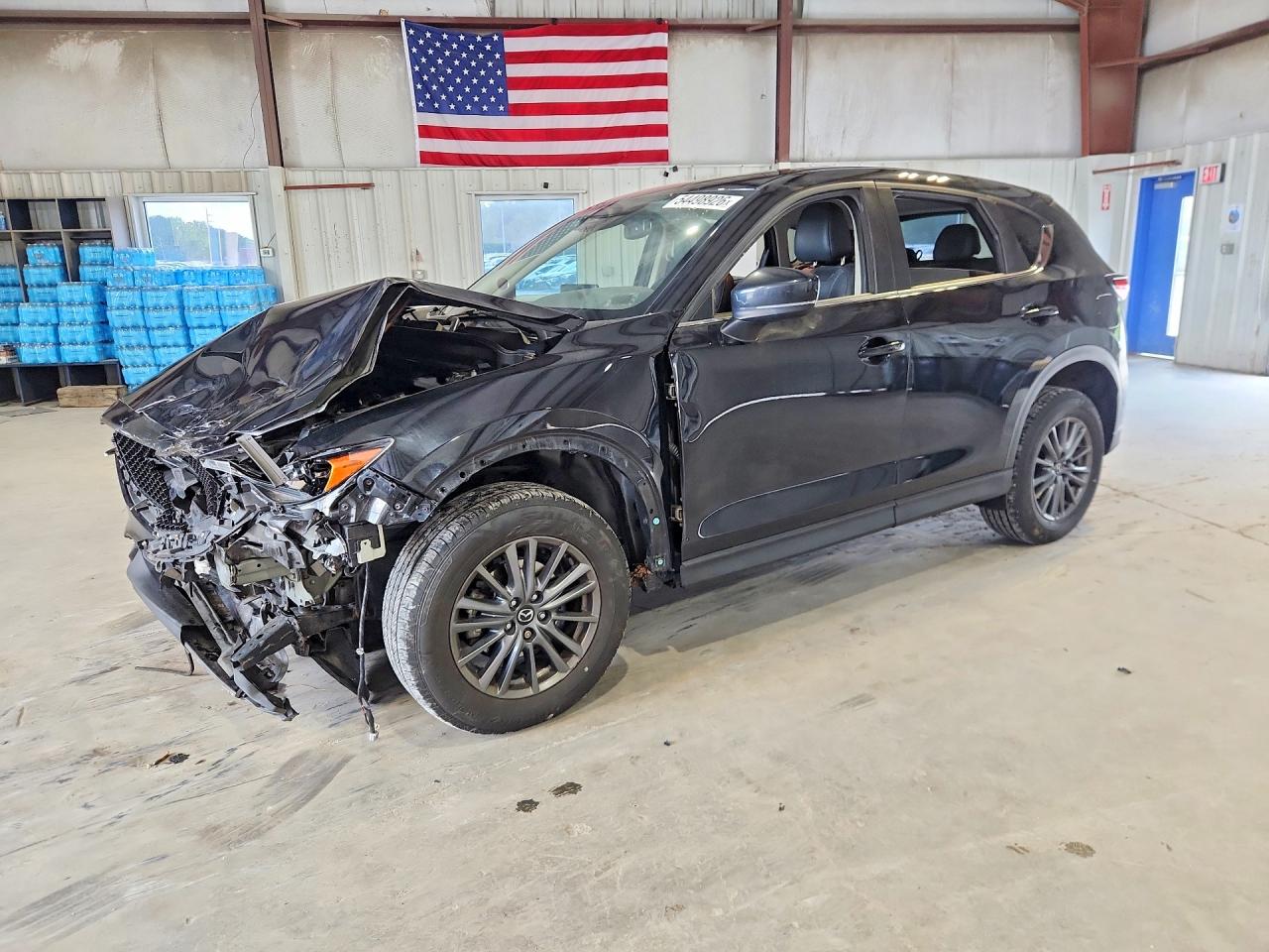 2021 Mazda CX-5 Touring, VIN JM3KFBCM3M1362882 — Front end