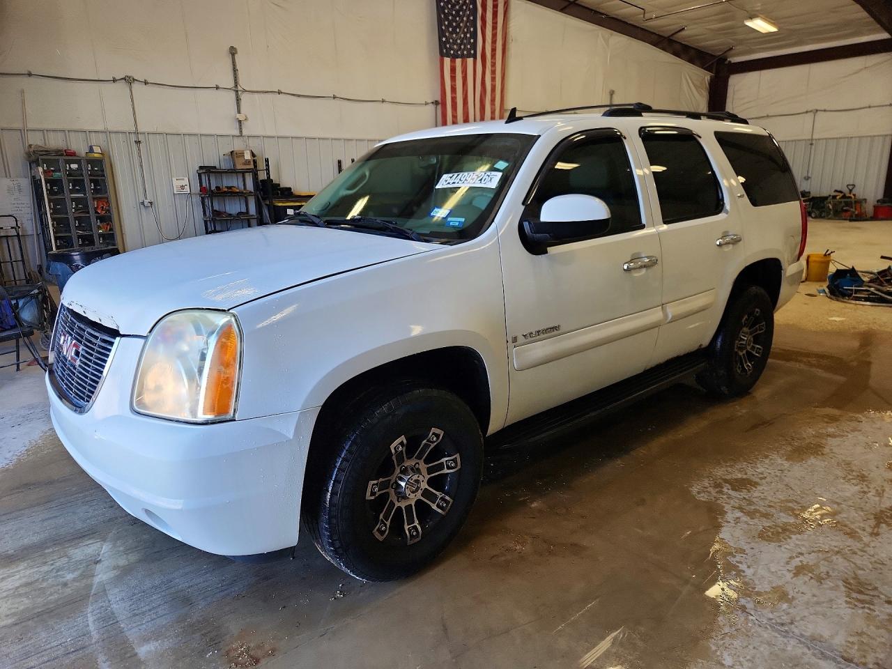 2007 GMC Yukon SLT, VIN 1GKFK13017J249471 — Minor dents and scratches