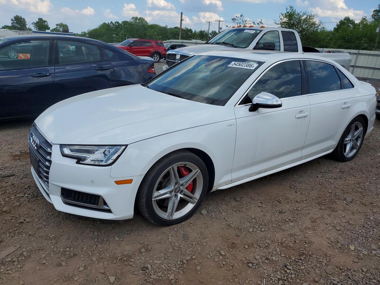 2018 Audi S4 Premium Plus, VIN WAUB4AF42JA019445 — Minor dents and scratches
