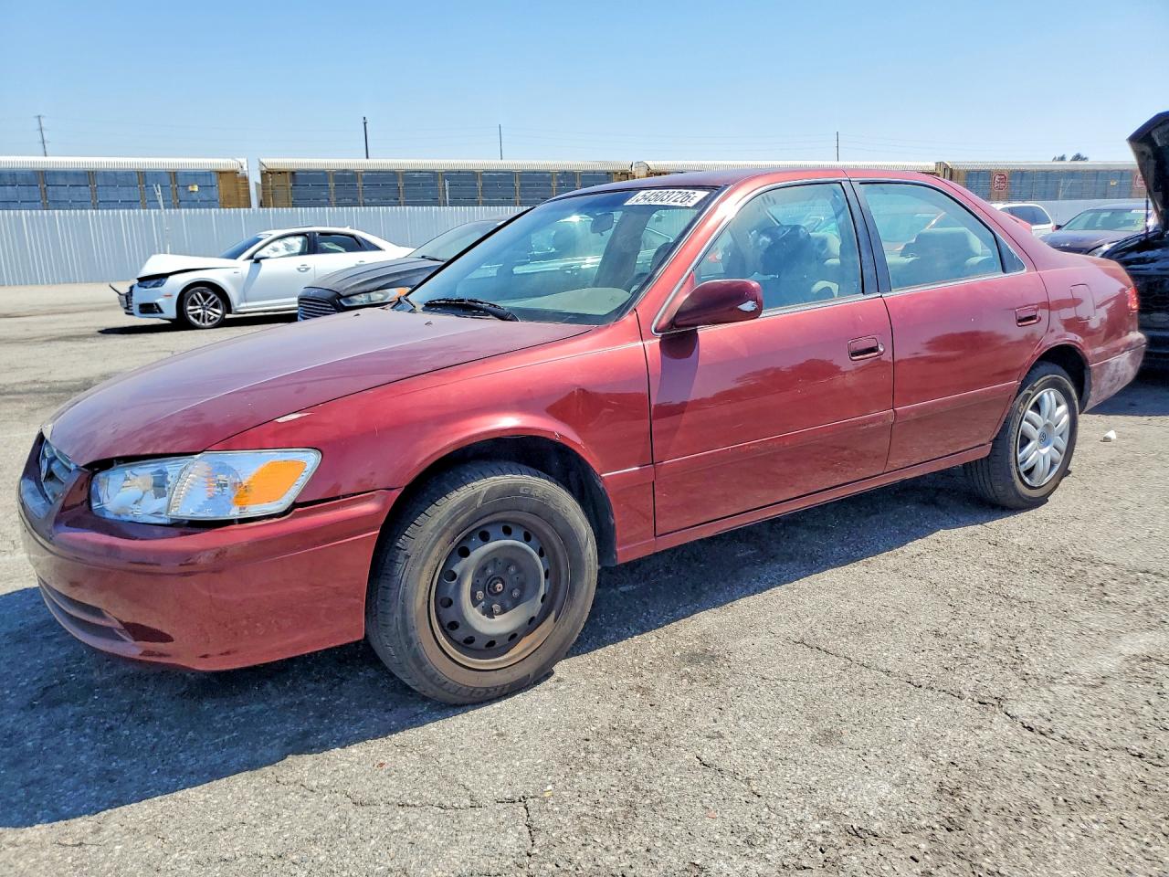 2000 Toyota Camry LE, VIN 4T1BF22K9YU107503 — Front end