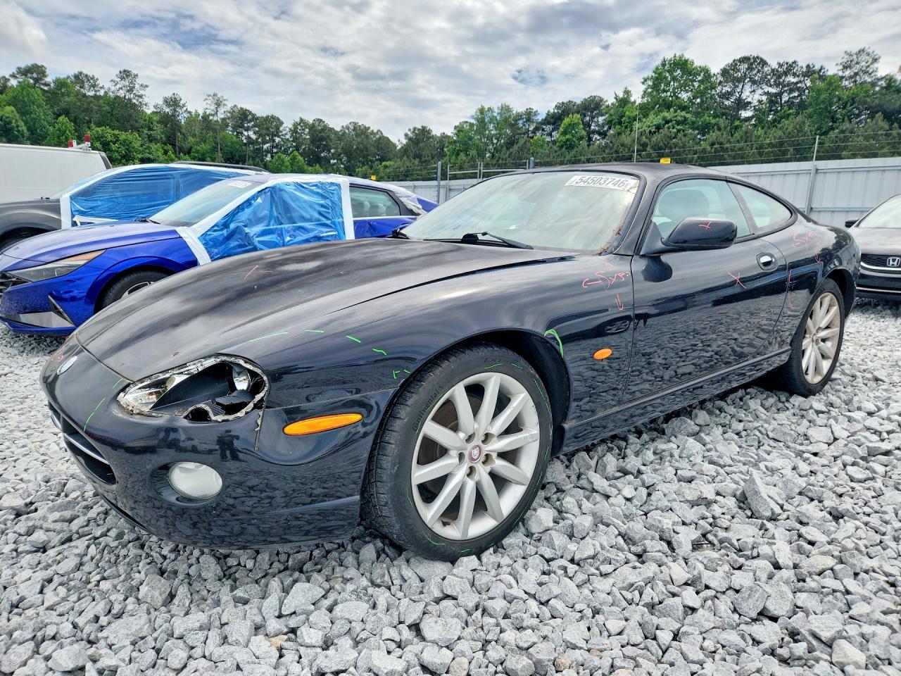 2005 Jaguar XK, VIN SAJDA41C252A41227 — Front end
