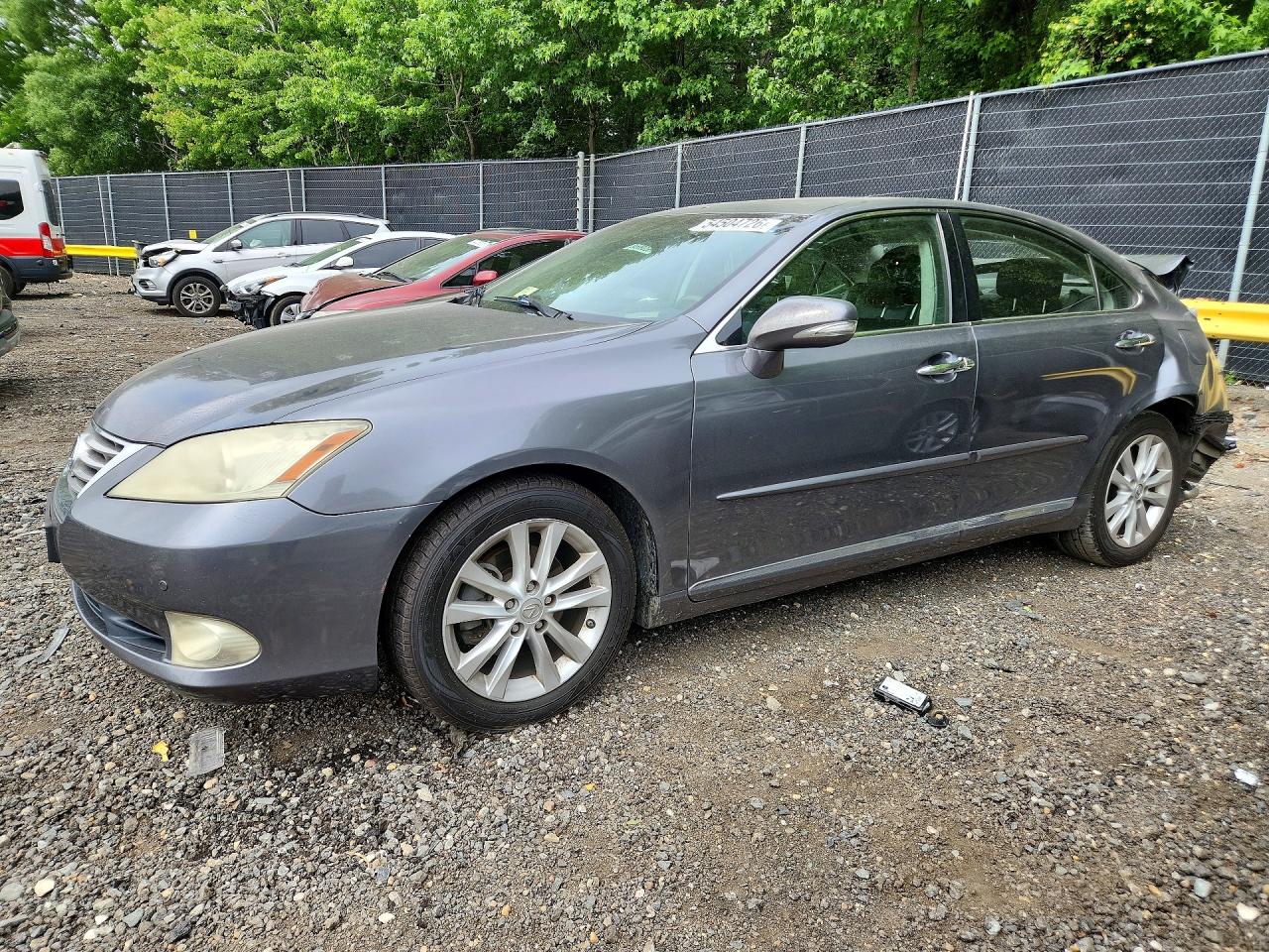 2012 Lexus ES 330, VIN JTHBK1EG3C2474840 — Rear end