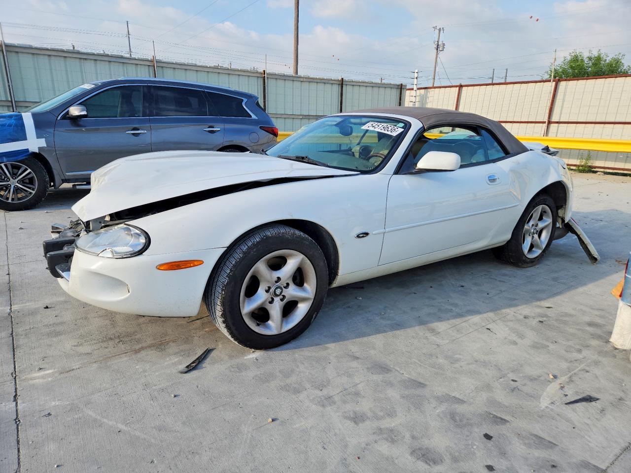 2000 Jaguar XK, VIN SAJJA42C5YNA07934 — Rear end