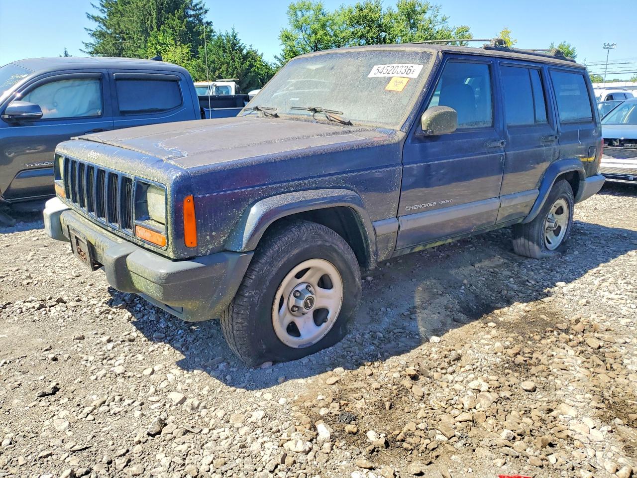 2001 Jeep Cherokee Sport, VIN 1J4FF48S61L613546 — Normal wear