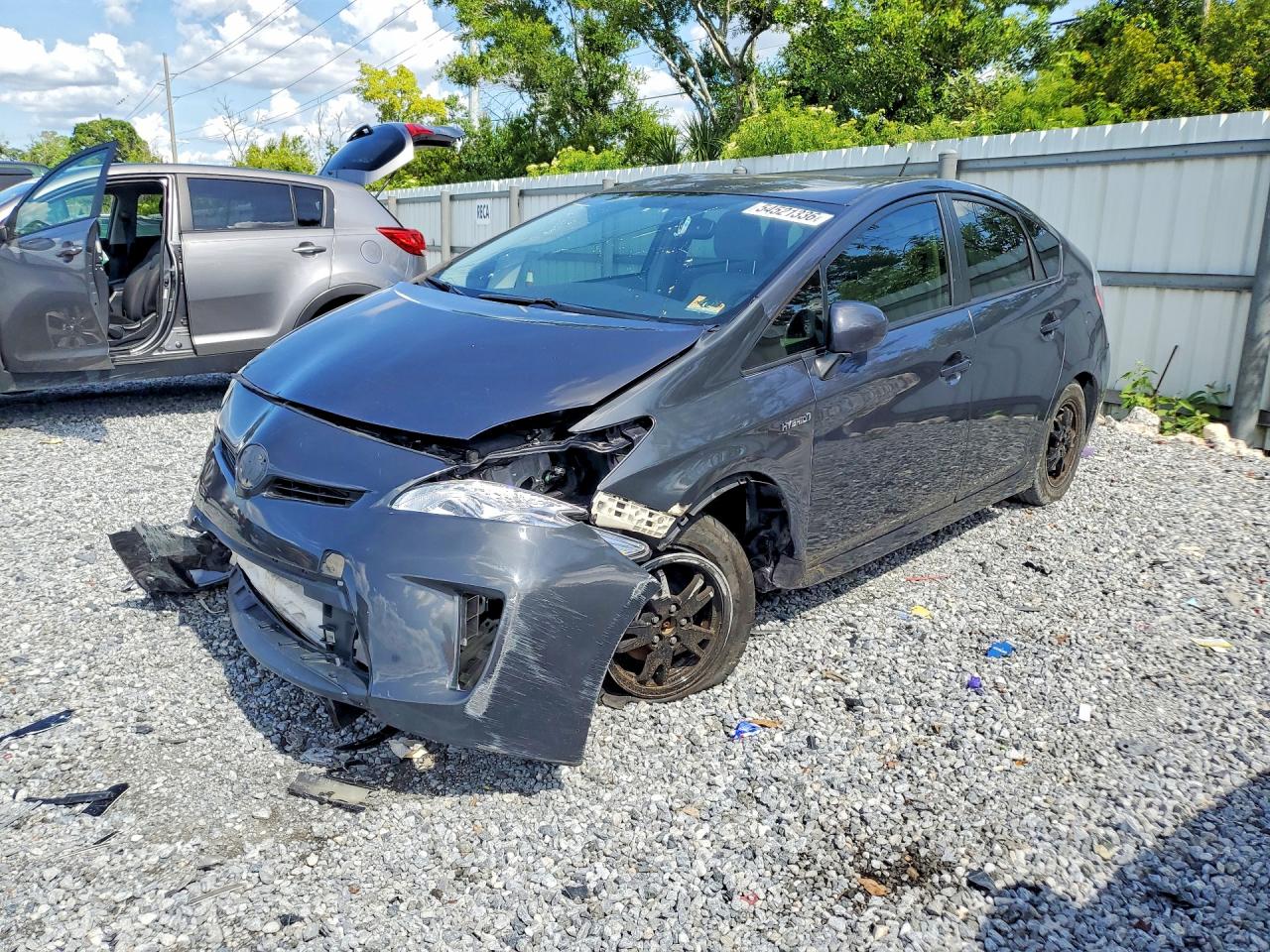 2015 Toyota Prius Two, VIN JTDKN3DU9F1896794 — Front end