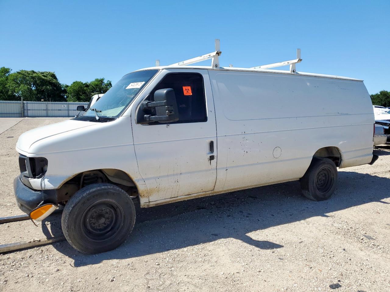1999 Ford Econoline Cargo, VIN 1FTPS242XXHB40021 — Rear end