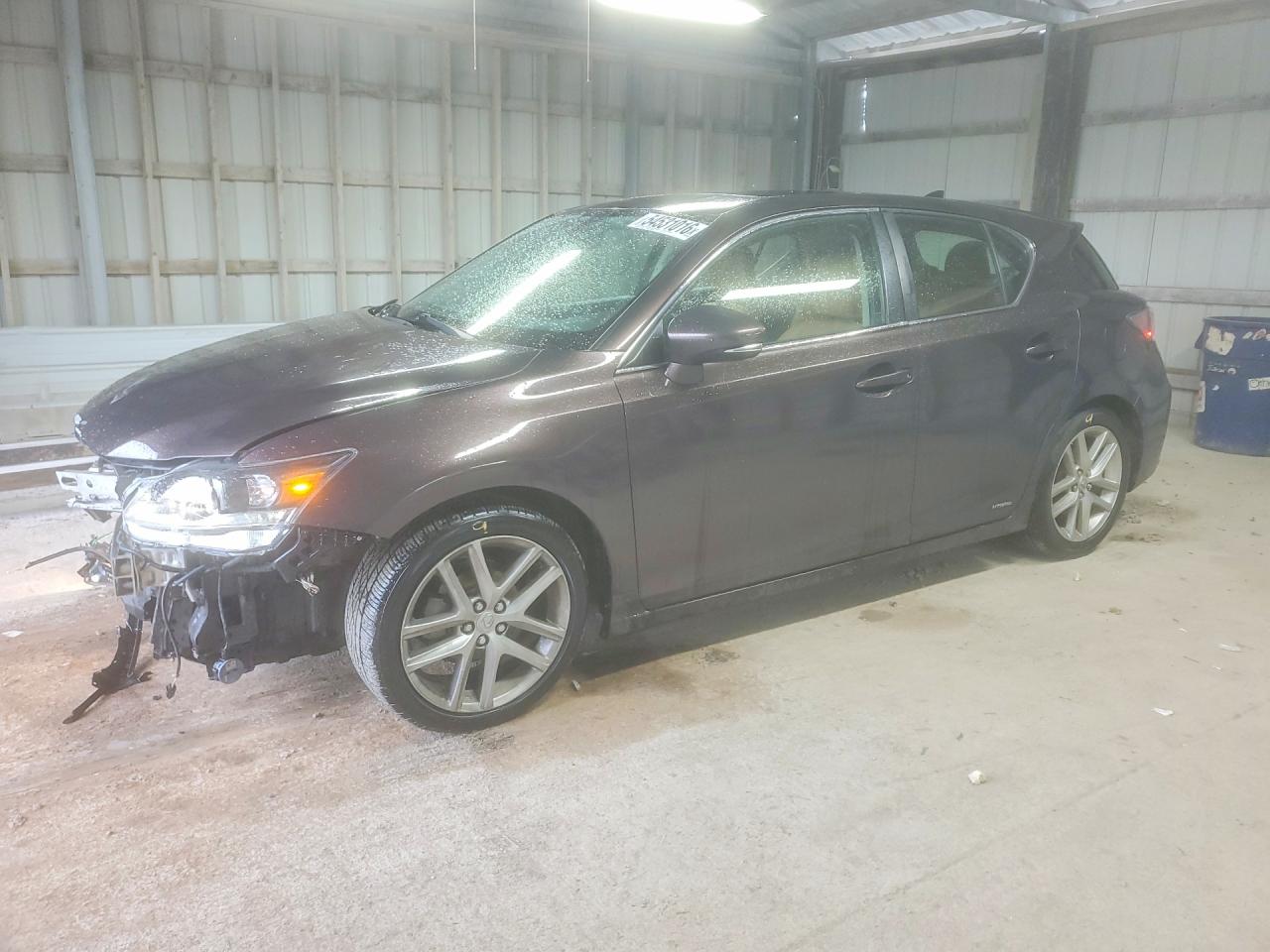 2014 Lexus CT 200h, VIN JTHKD5BH3E2177178 — Front end