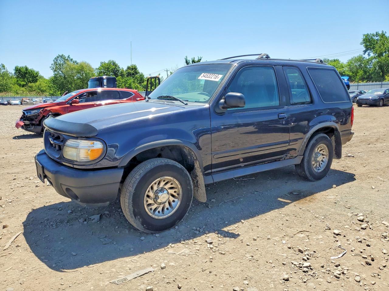 2000 Ford Explorer, VIN 1FMYU60X7YUA56878 — Mechanical