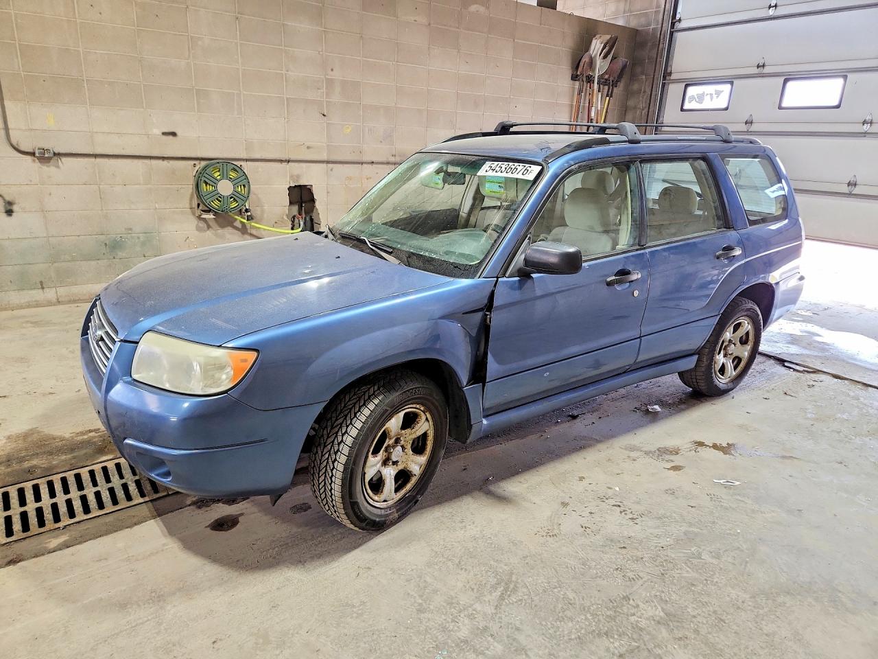 2007 Subaru Forester X, VIN JF1SG63617H702384 — Бок