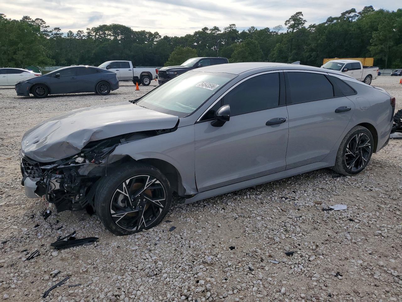 2025 Kia K5 GT-Line, VIN KNAG64J74S5309571 — Front end