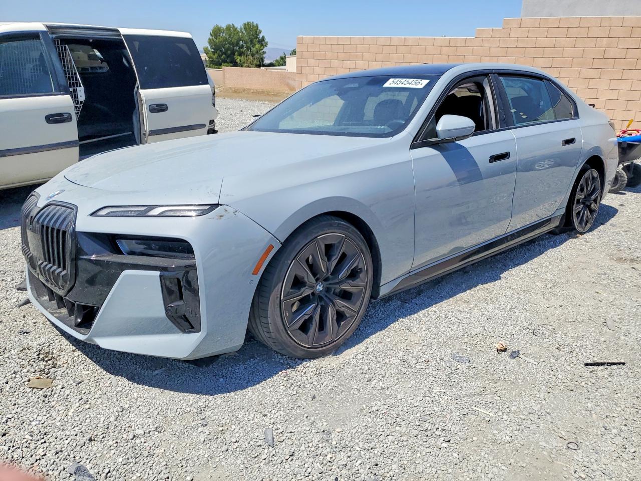 2025 BMW i7 eDrive50, VIN WBY43EJ00SCT29060 — Side