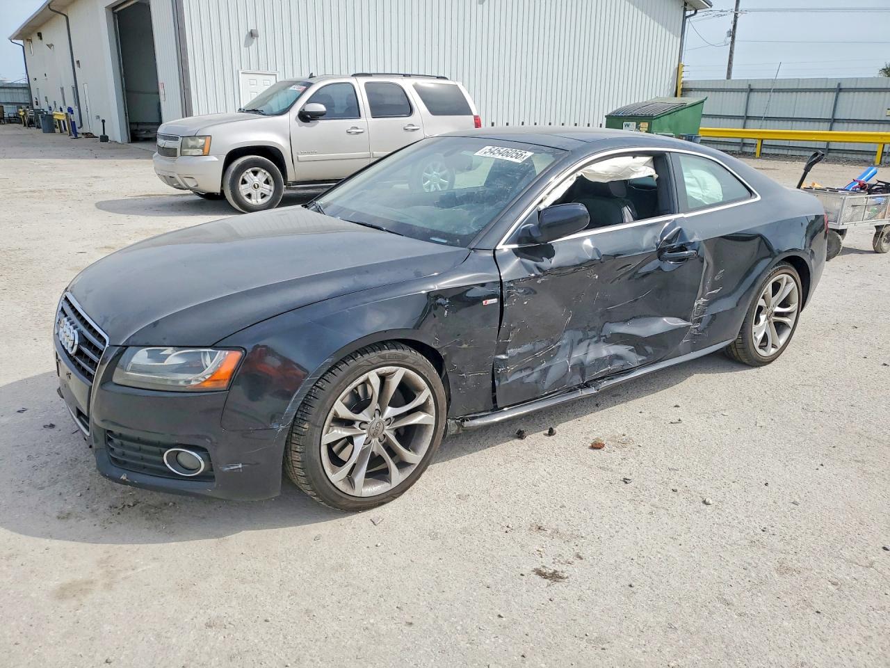 2010 Audi A5 Prestige, VIN WAUWKAFR0AA064600 — Side