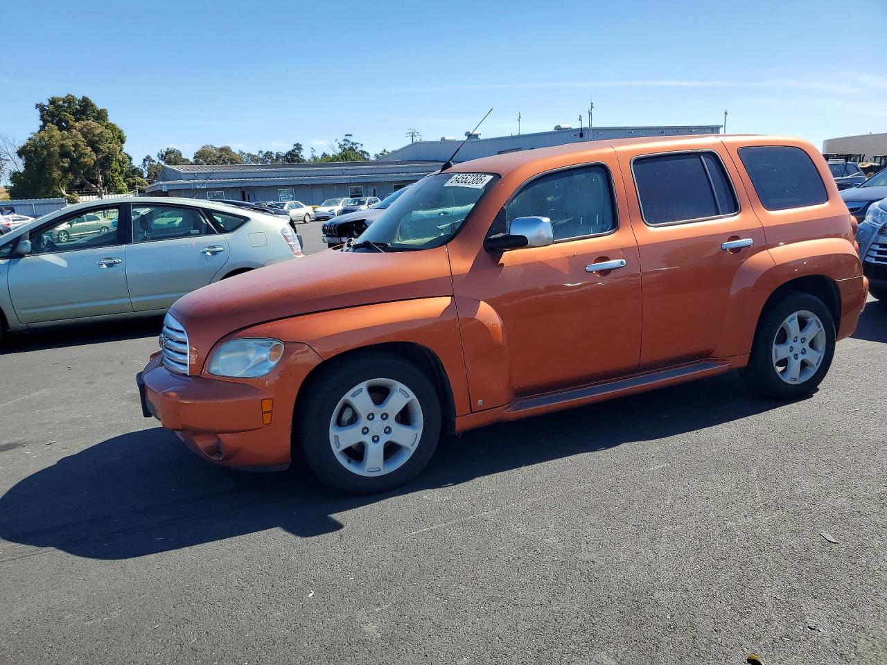 2007 Chevrolet HHR LT, VIN 3GNDA23PX7S579947 — Auction photo 1 of 13