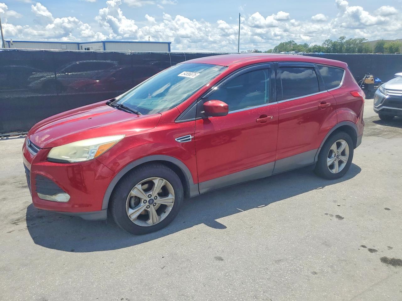 2015 Ford Escape SE, VIN 1FMCU0G76FUA12042 — Minor dents and scratches