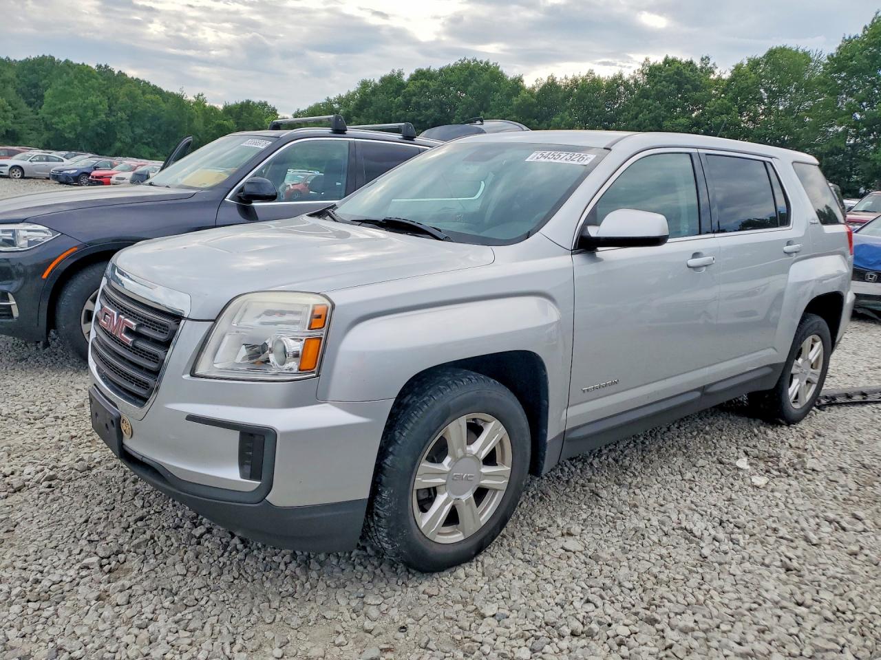 2016 GMC Terrain SLE, VIN 2GKFLSEK8G6178218 — Minor dents and scratches