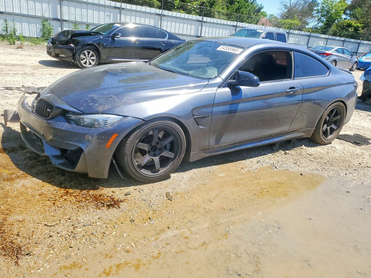 2016 BMW M4, VIN WBS3R9C59GK335893 — Front end