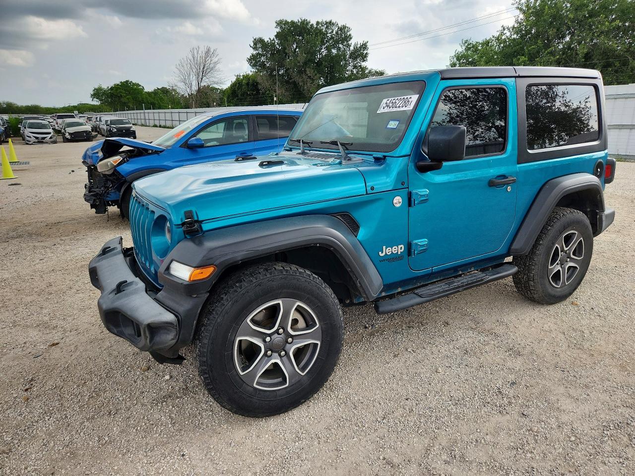 2020 Jeep Wrangler Sport S, VIN 1C4GJXAG7LW219281 — Front end