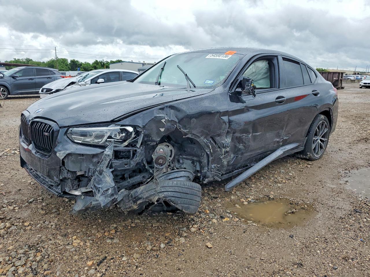 2022 BMW X4 xDrive30i, VIN 5UX33DT08N9J61897 — Side