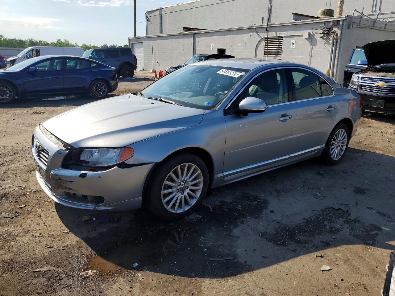2012 Volvo S80 3.2L, VIN YV1952AS0C1156259 — Перед