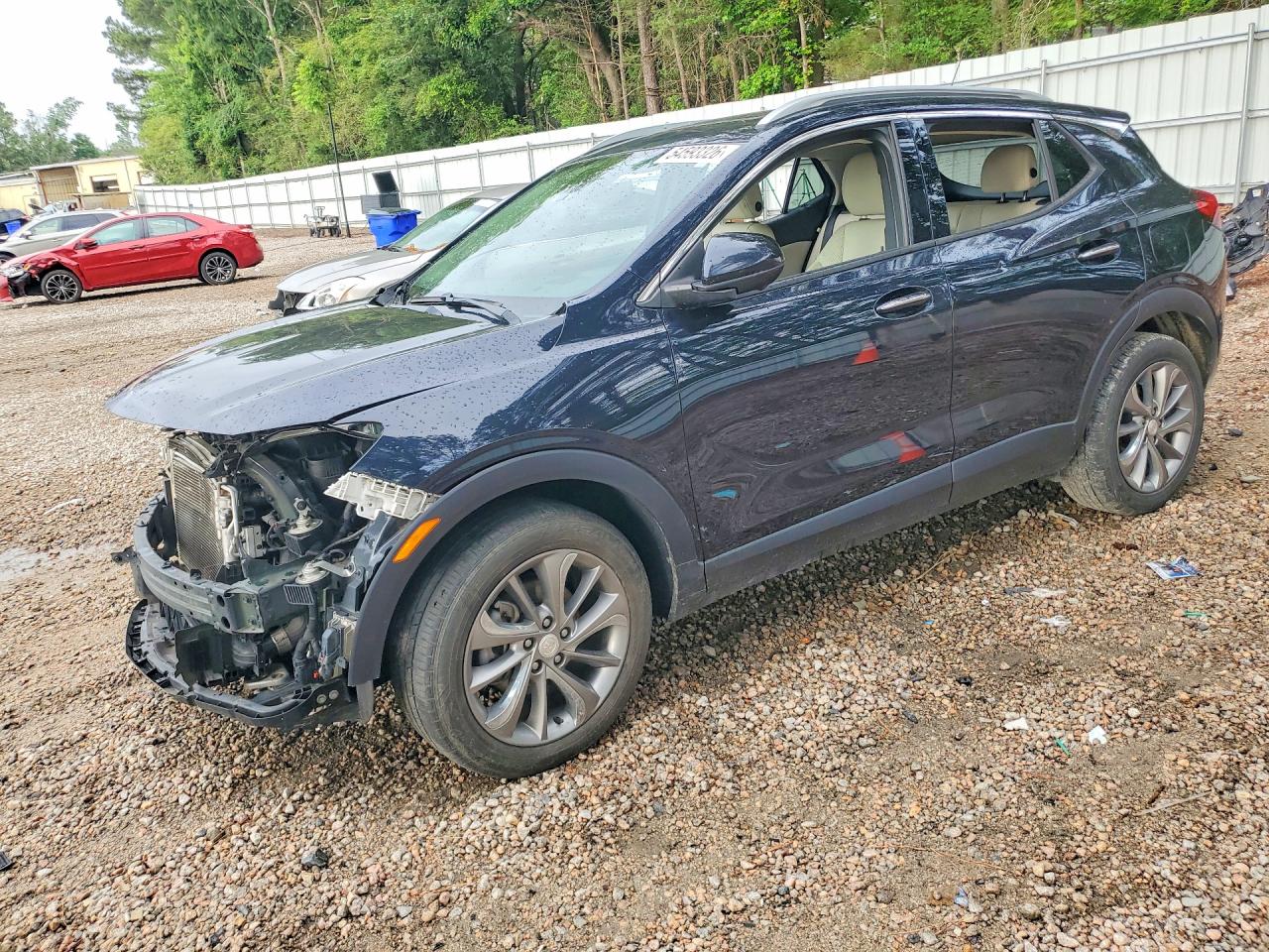 2021 Buick Encore GX Essence, VIN KL4MMFSL9MB082430 — Front end