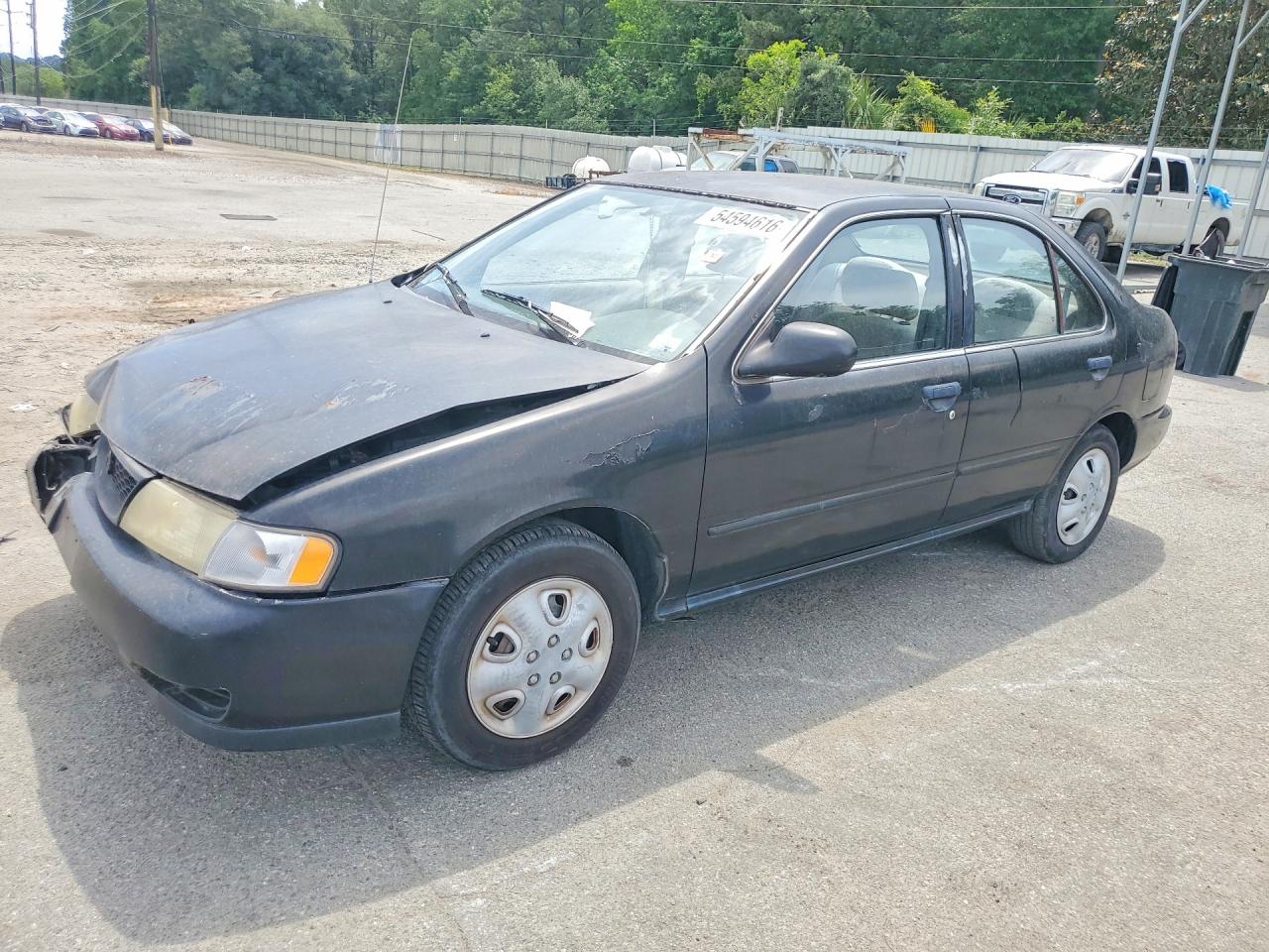 1998 Nissan Sentra XE, VIN 3N1AB41D0WL059040 — Перед
