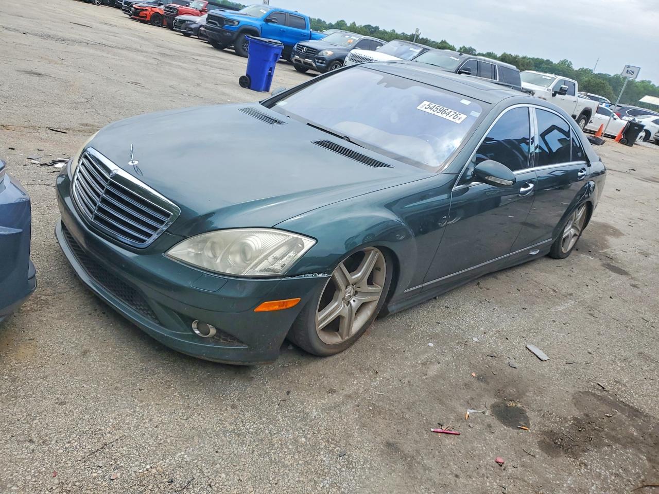 2008 Mercedes-Benz S 550, VIN WDDNG71X08A236651 — Front end