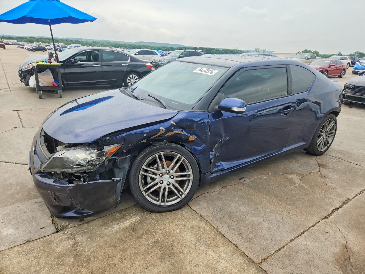 2012 Scion tC, VIN JTKJF5C73C3043574 — Front end