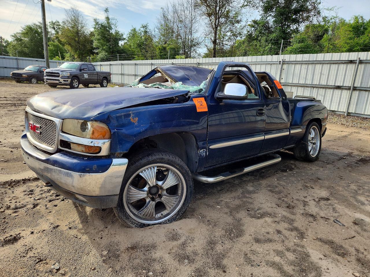 1999 GMC Sierra 1500 SLE, VIN 1GTEK19T1XZ519969 — Опрокидывание