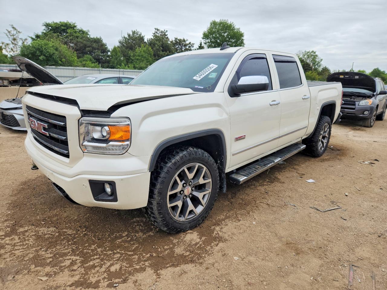 2015 GMC Sierra 1500 SLT, VIN 3GTU2VEJ2FG368436 — Frame damage