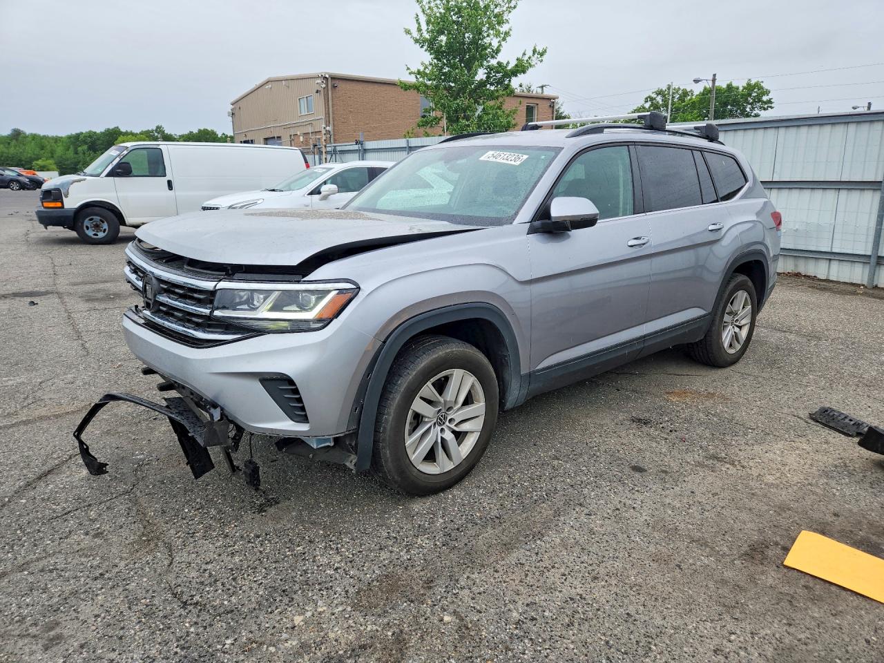 2021 Volkswagen Atlas S, VIN 1V2GP2CA8MC593362 — Front end