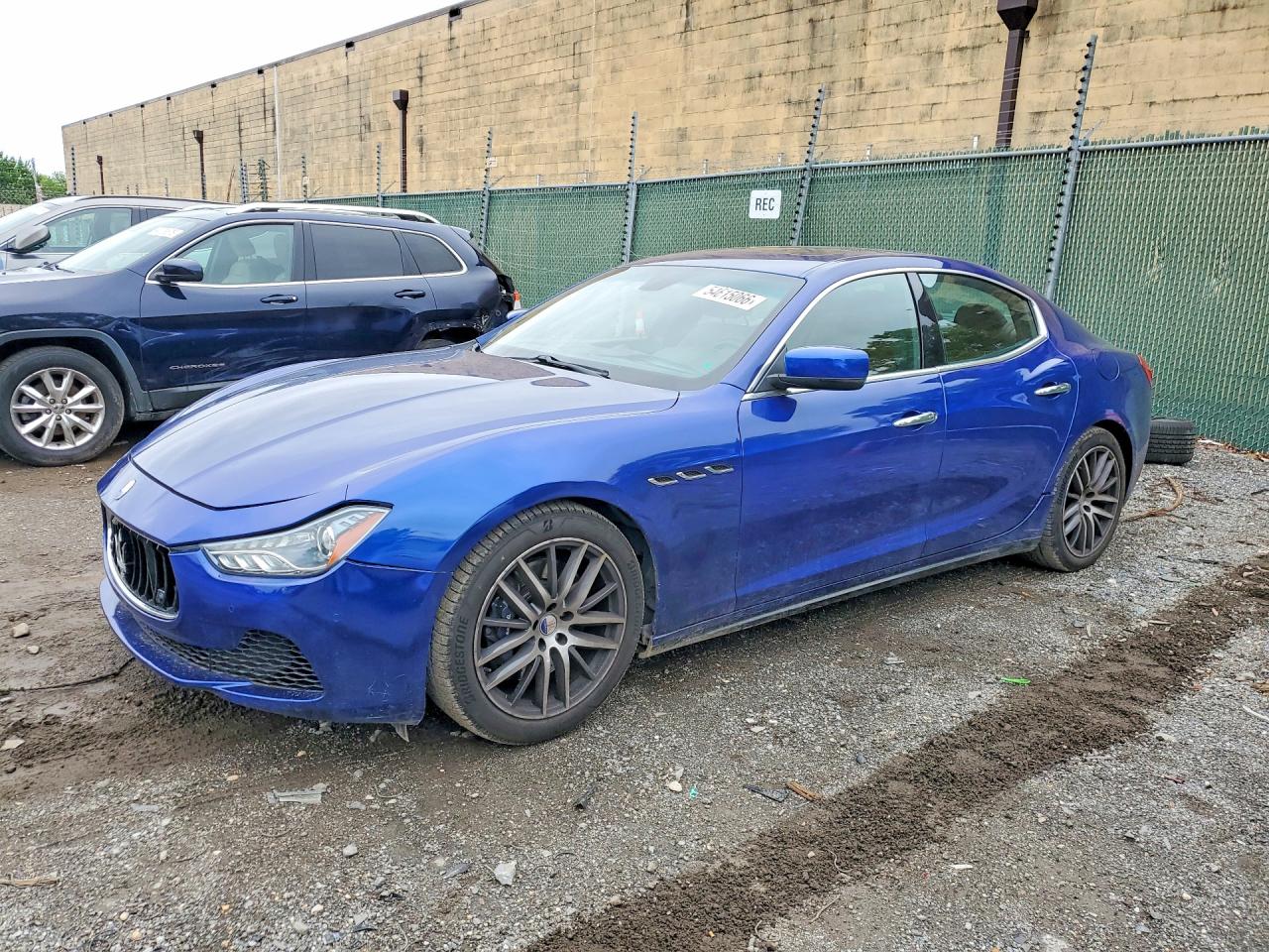 2016 Maserati Ghibli S Q4, VIN ZAM57RTA3G1167401 — Front end
