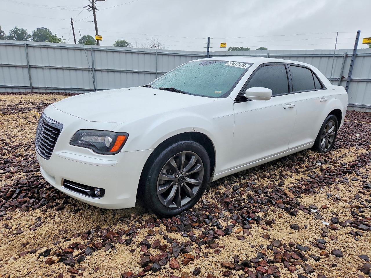 2014 Chrysler 300 S, VIN 2C3CCAGG1EH283903 — Hail