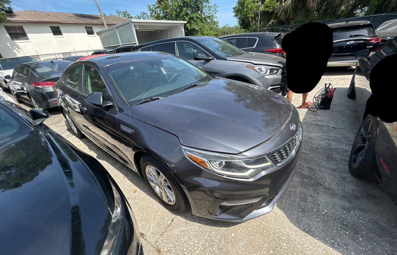 2019 Kia Optima LX, VIN 5XXGT4L36KG283458 — Prior damage history