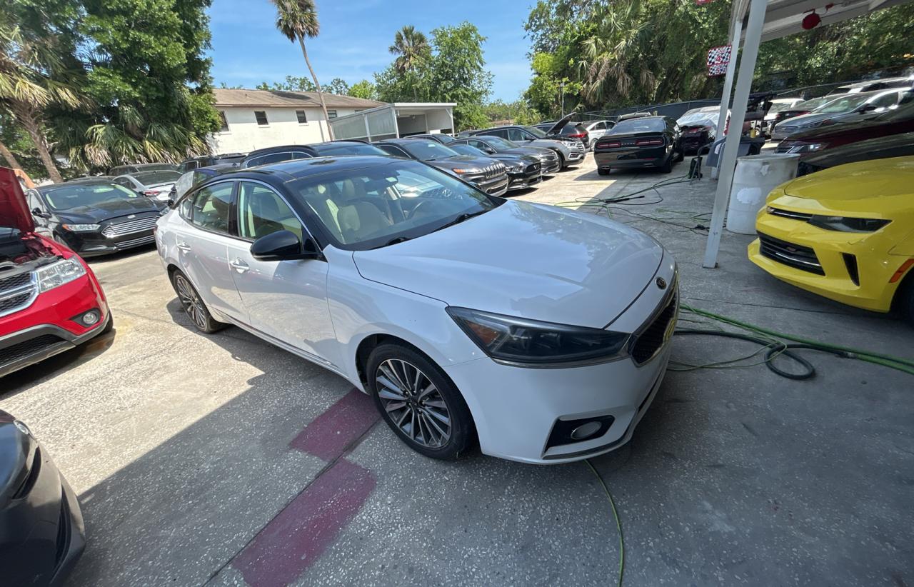 2017 Kia Cadenza Premium, VIN KNALC4J1XH5063296 — Prior damage history